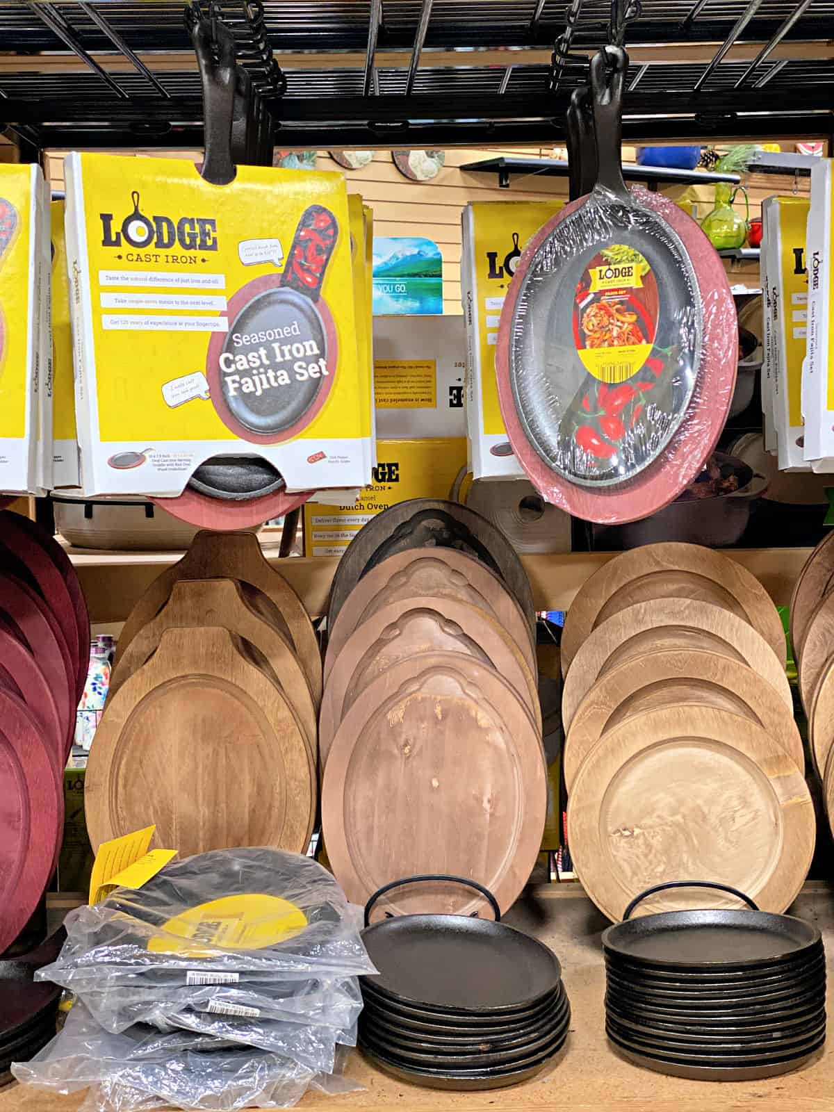 Cast iron fajita skillet sets.